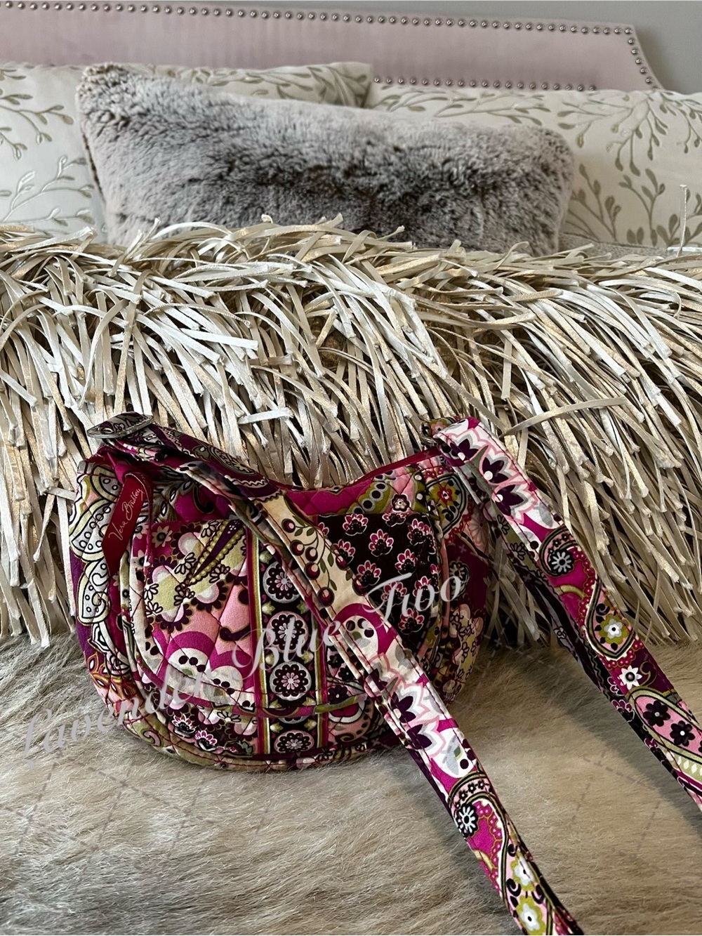 VERA BRADLEY Very Berry Paisley  2010 Little Lizzy Crossbody Purple Pink Y2K